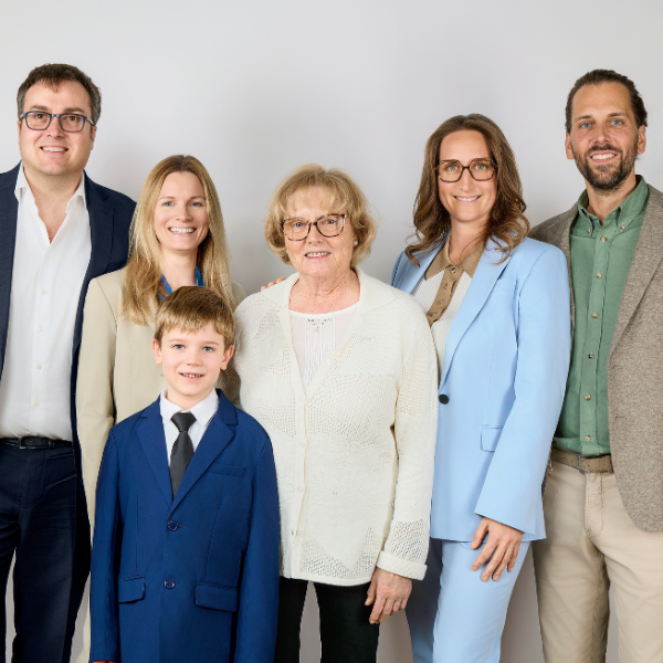 3 Generationen, ein Familienfoto